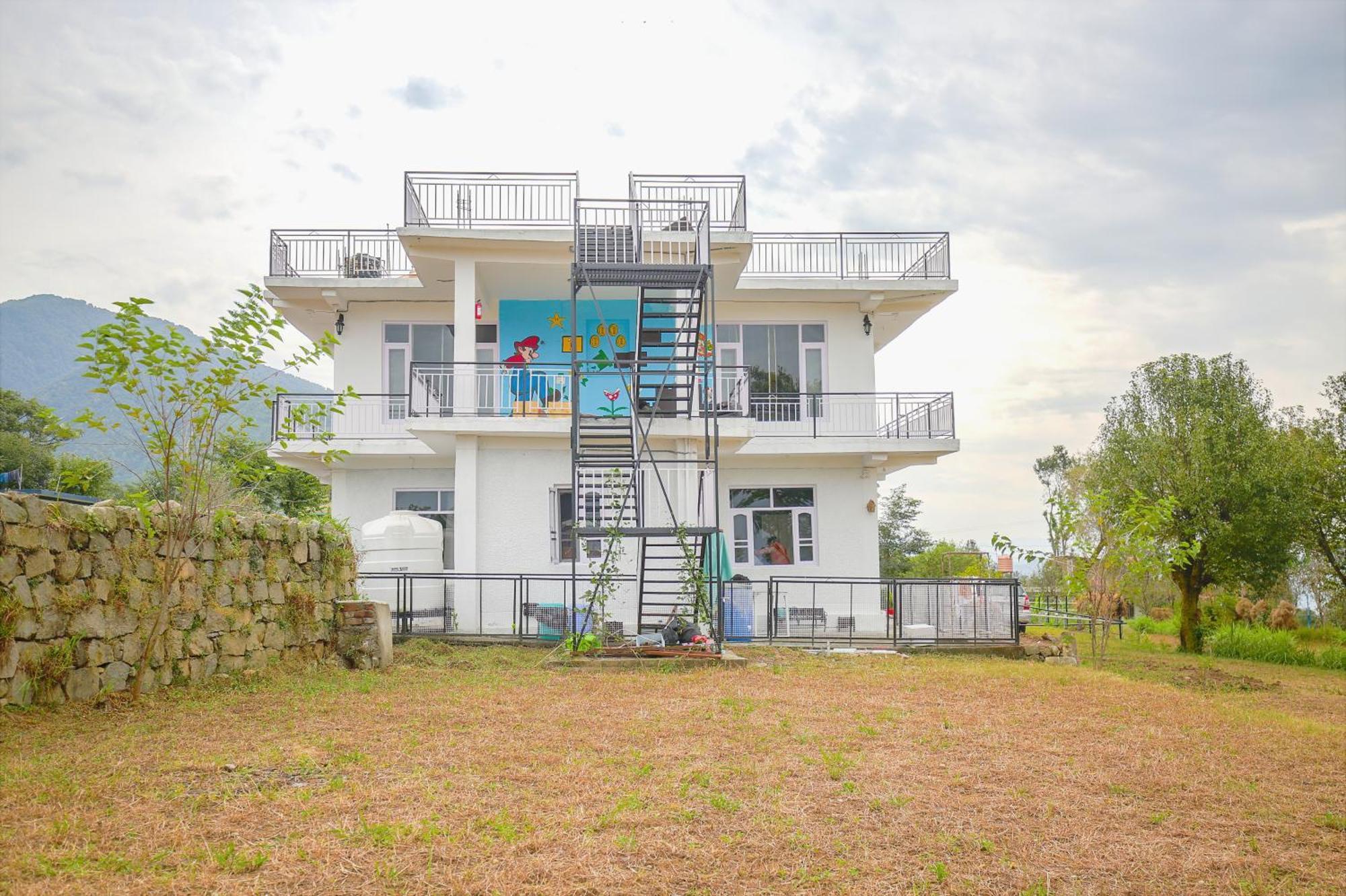The Bunksters Bir Hostel Exterior photo