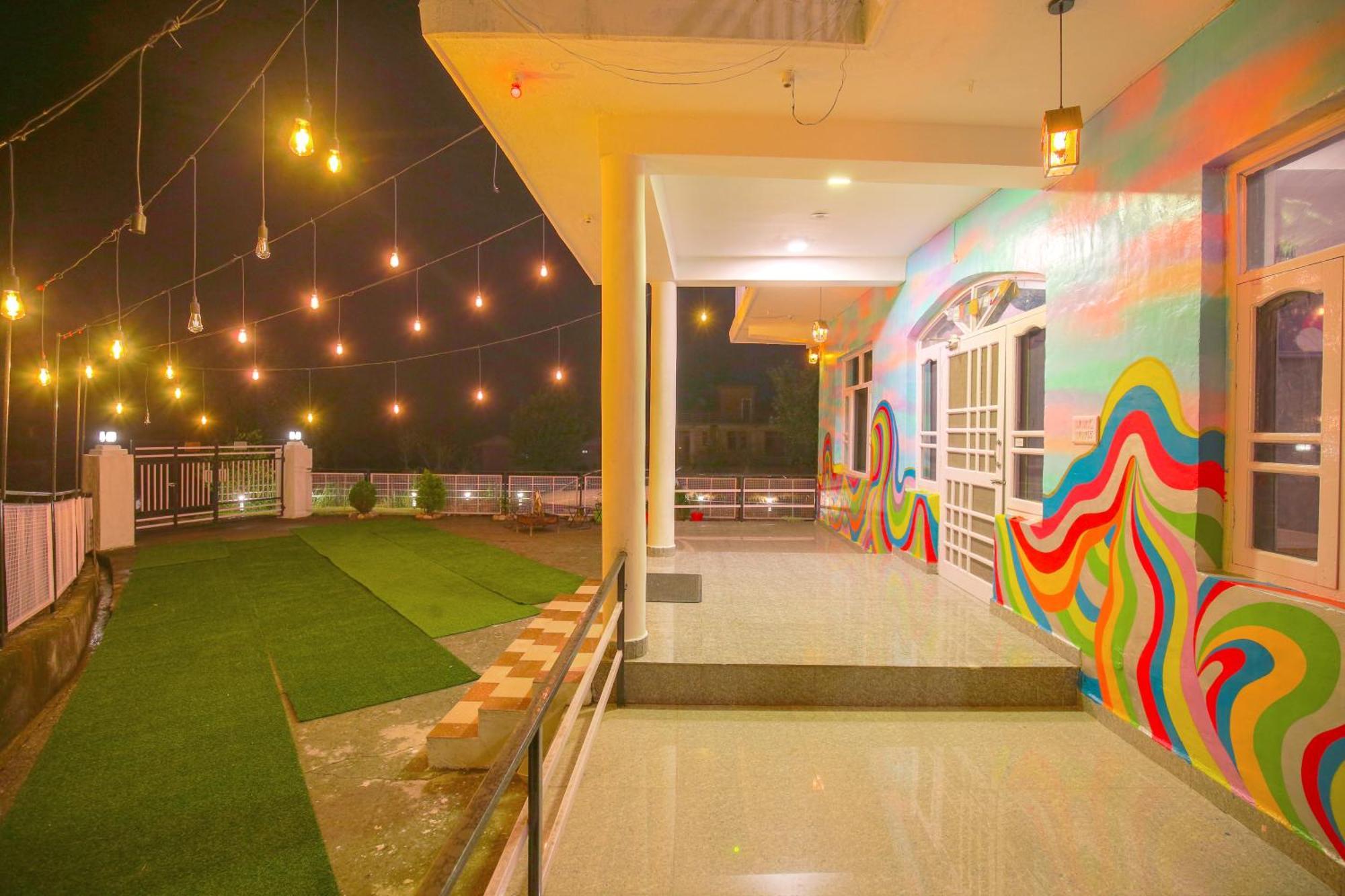 The Bunksters Bir Hostel Exterior photo
