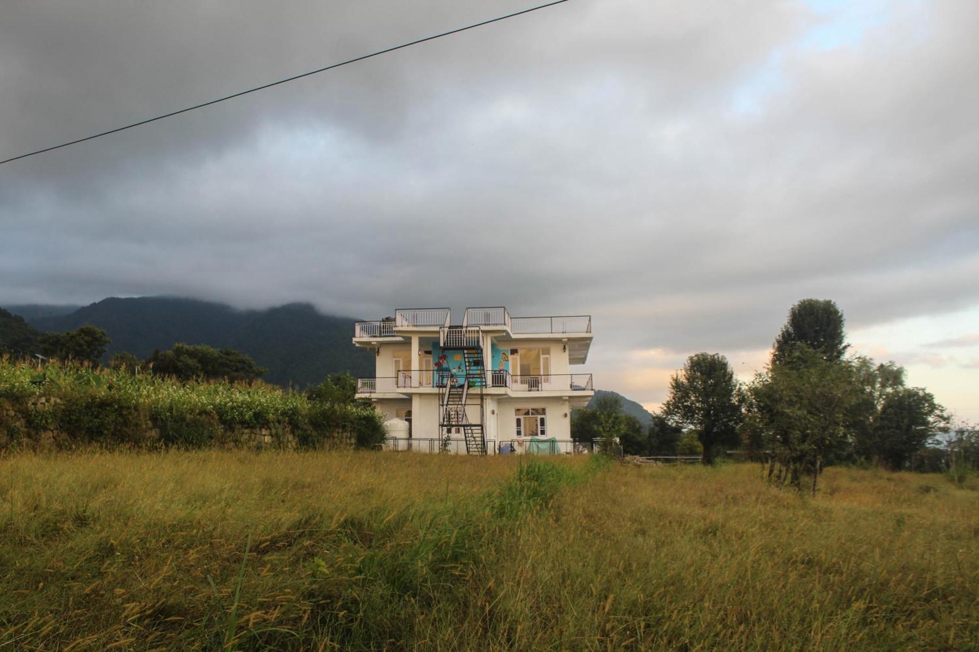 The Bunksters Bir Hostel Exterior photo